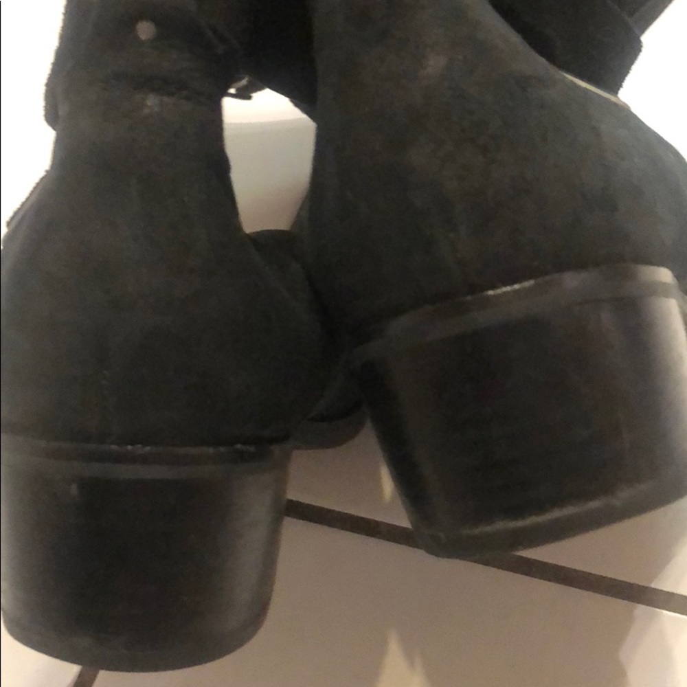 UGG boots - Picture 8 of 15
